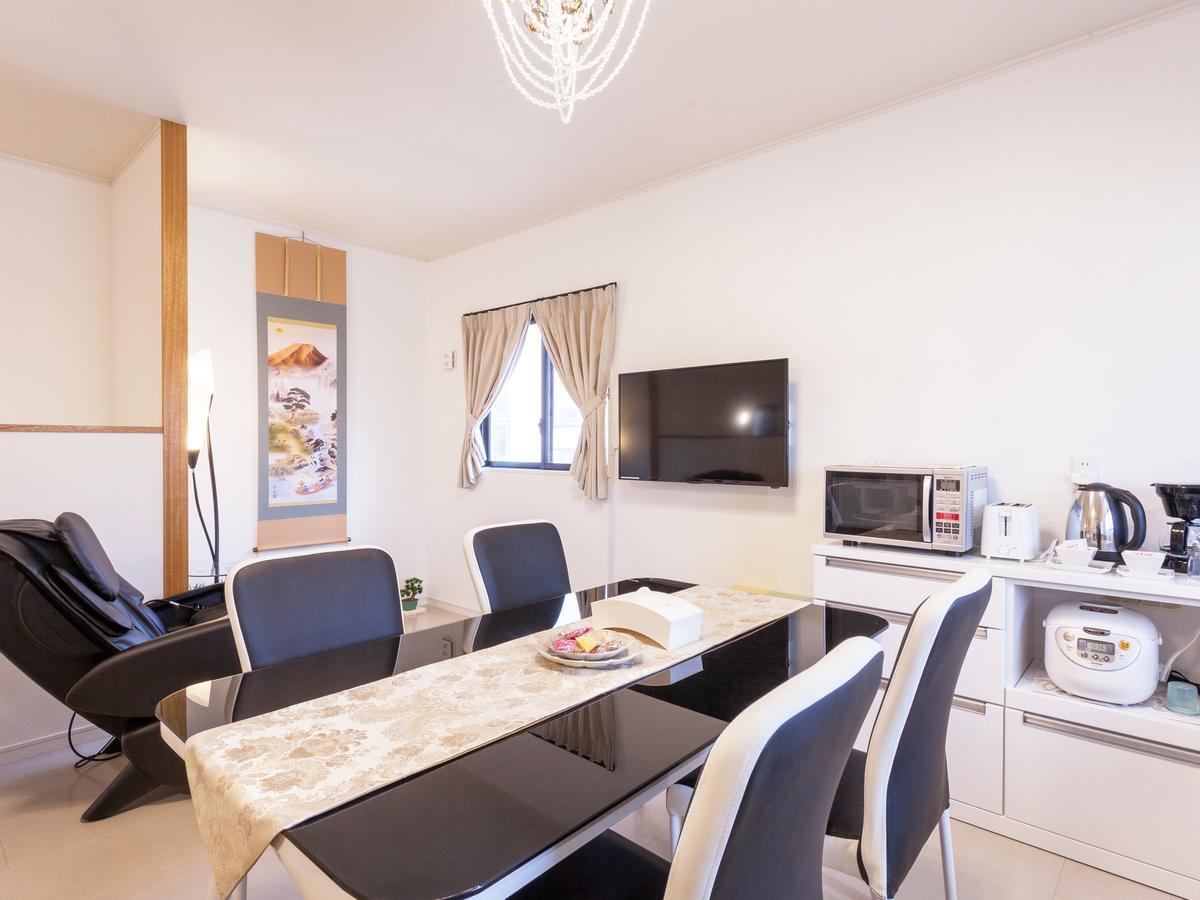 Kariyushi Condominium Resort Yomitan Ryukyu Tabikan In Zampamisaki Buitenkant foto
