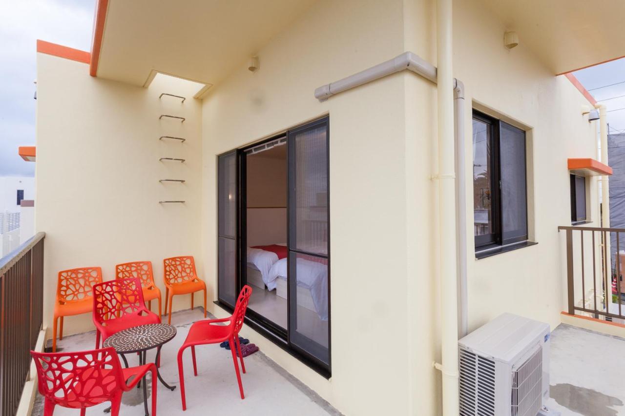 Kariyushi Condominium Resort Yomitan Ryukyu Tabikan In Zampamisaki Buitenkant foto